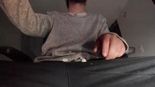 s sven03 online show from 09/22/25, 03:56