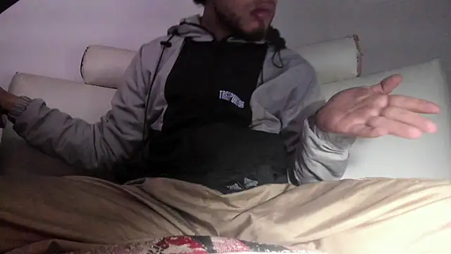 s sven03 online show from 10/11/25, 12:11