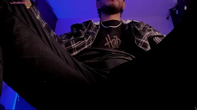 s sven03 online show from 02/24/26, 08:42