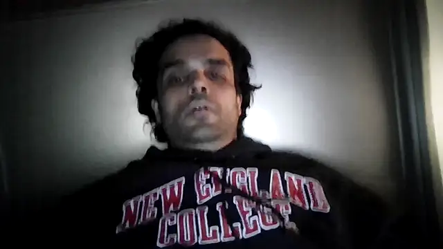 Snapshot of GForceSavage chatting on 12/17/25, 02:16 GForceSavage online show from 12/17/25, 02:16