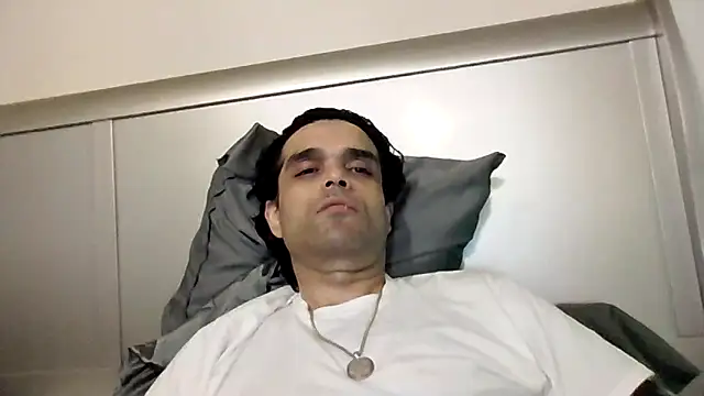 Snapshot of GForceSavage chatting on 12/17/25, 07:41 GForceSavage online show from 12/17/25, 07:41