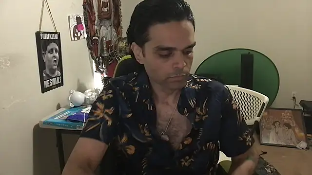 Snapshot of GForceSavage chatting on 11/17/25, 03:27 GForceSavage online show from 11/17/25, 03:27