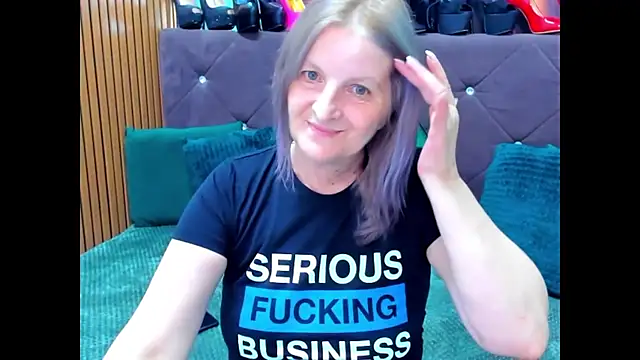 Lilly hott online show from 09/12/25, 07:13