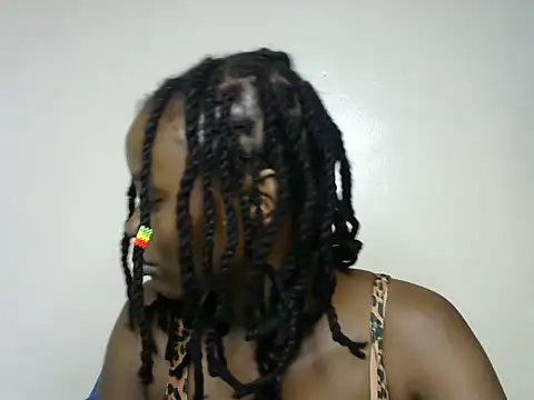 Snapshot of Rasta_tattooed chatting on 09/23/25, 05:20 Rasta tattooed online show from 09/23/25, 05:20