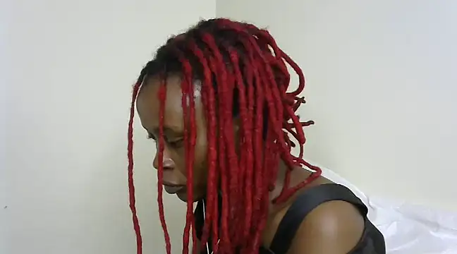Snapshot of Rasta_tattooed chatting on 03/19/25, 05:50 Rasta tattooed online show from 03/19/25, 05:50
