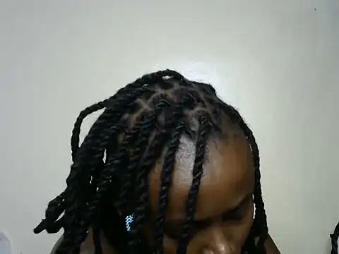Snapshot of Rasta_tattooed chatting on 09/13/25, 12:43 Rasta tattooed online show from 09/13/25, 12:43