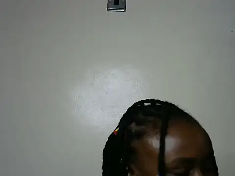 Snapshot of Rasta_tattooed chatting on 09/14/25, 12:55 Rasta tattooed online show from 09/14/25, 12:55