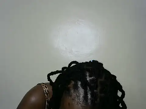 Snapshot of Rasta_tattooed chatting on 09/13/25, 12:49 Rasta tattooed online show from 09/13/25, 12:49