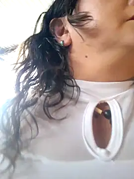 Vivianmature online show from 03/28/26, 06:31