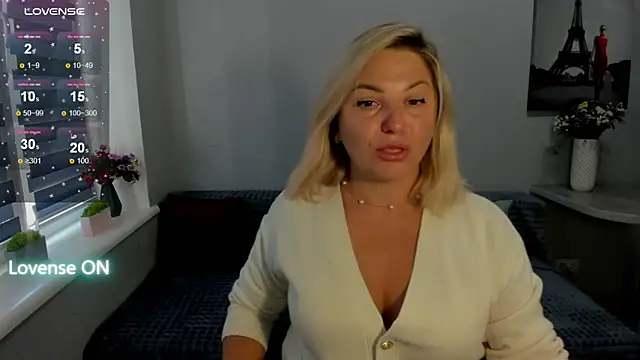 sweet   margaret online show from 10/15/25, 11:07