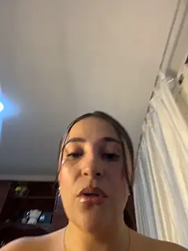 Taylortits online show from 03/11/26, 10:15