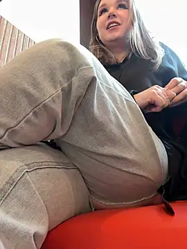 PumaShyXD online show from 03/22/25, 10:28