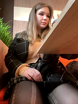 PumaShyXD online show from 12/02/25, 11:12