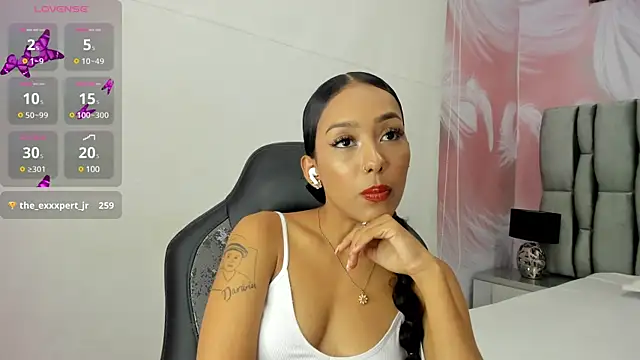 Snapshot of abby_adams20 chatting on 03/05/25, 09:37 abby adams20 online show from 03/05/25, 09:37