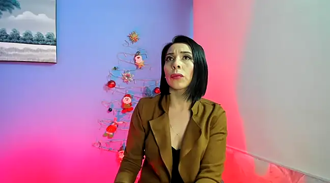 AdelleLennox cg online show from 12/31/24, 11:20