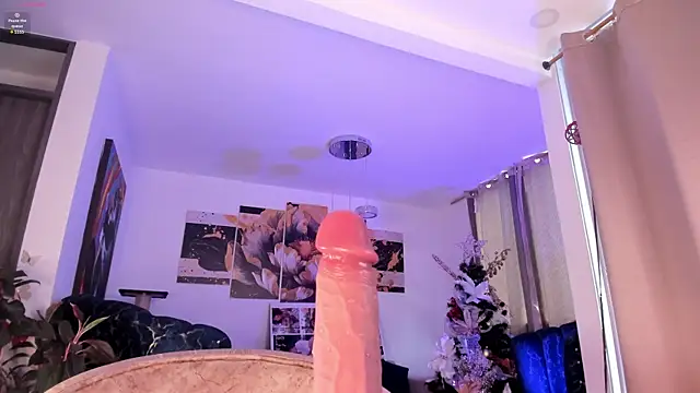 pretty pettite online show from 01/05/26, 09:40