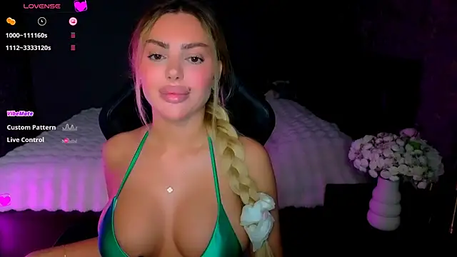 babyleilaa online show from 05/24/26, 07:58