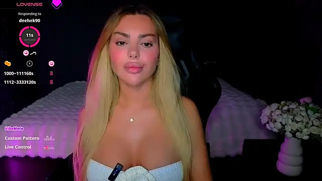 babyleilaa online show from 05/22/26, 08:07