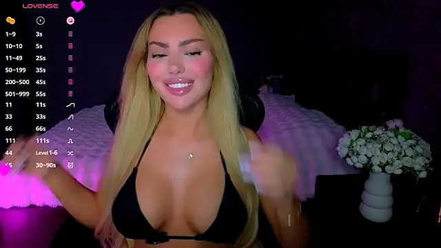 babyleilaa online show from 05/30/26, 08:03