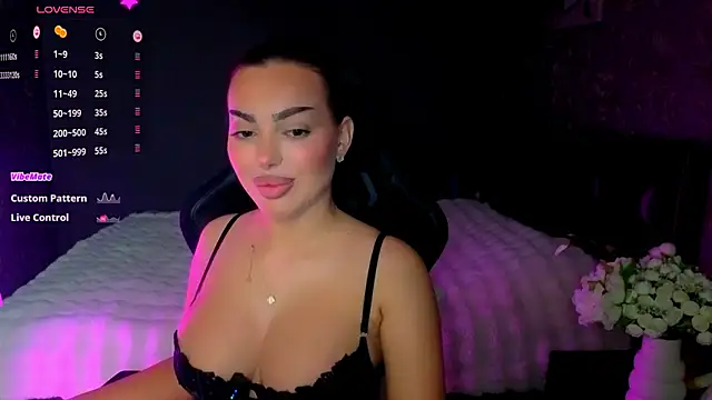 babyleilaa online show from 02/15/26, 09:58