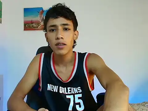 Ostin18hot online show from 11/28/25, 01:50