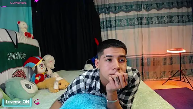 mexican cum online show from 03/31/26, 01:29