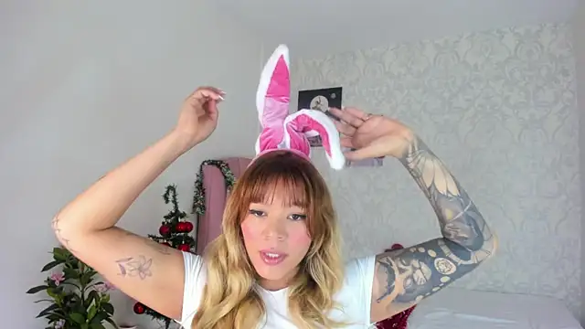 Adria ross online show from 12/20/25, 01:14