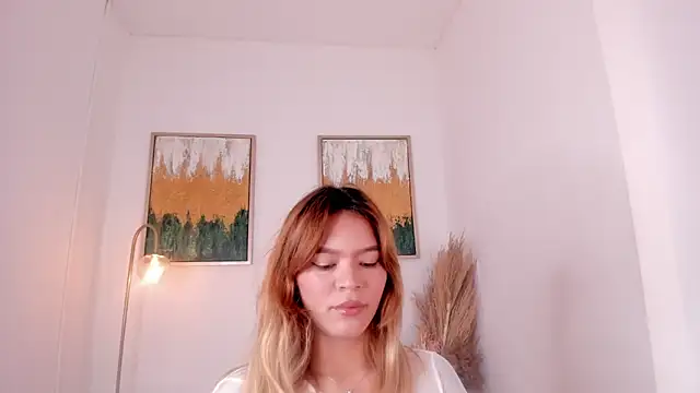 Snapshot of Adria_ross chatting on 06/19/26, 12:22 Adria ross online show from 06/19/26, 12:22