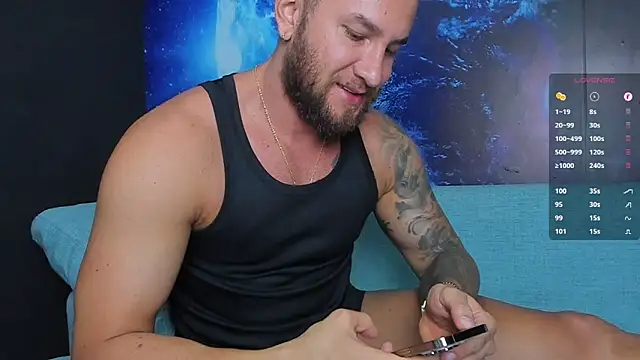 delessandro world online show from 12/18/25, 03:44