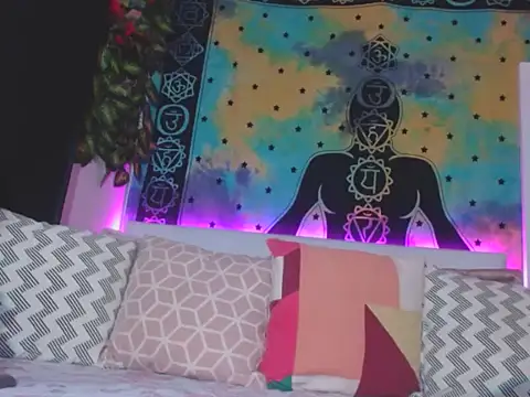 chanel 1041 online show from 12/02/25, 09:16