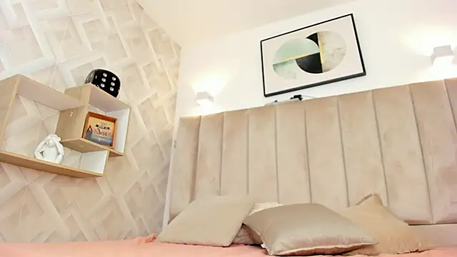 Snapshot of Anniie_Queen chatting on 02/08/26, 03:04 Anniie Queen online show from 02/08/26, 03:04