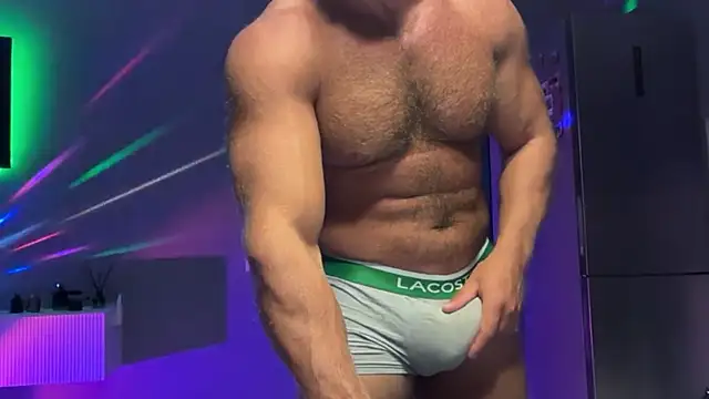 KarlosRichi online show from 10/27/25, 05:47