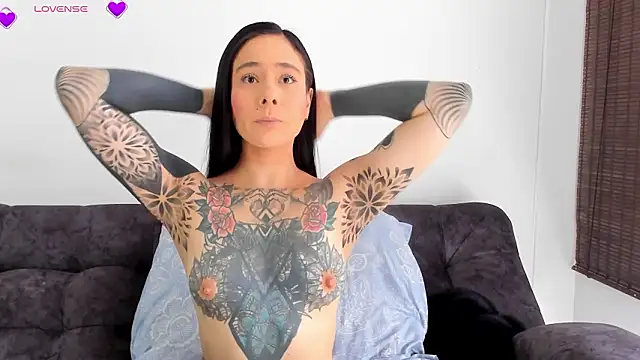 VeronicaTonu online show from 02/13/26, 02:06