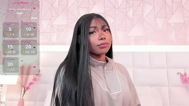 Snapshot of Alisson__Thompson chatting on 02/21/25, 07:21 Alisson Thompson online show from 02/21/25, 07:21