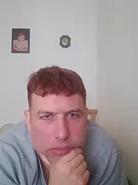 Snapshot of Olandese2682@xh chatting on 04/29/26, 07:56 Olandese2682xh online show from 04/29/26, 07:56