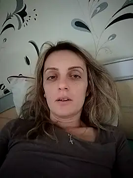 SophyGirl online show from 12/21/25, 12:40