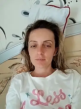 SophyGirl online show from 04/18/26, 12:18