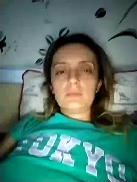 Snapshot of SophyGirl chatting on 02/06/25, 10:00 SophyGirl online show from 02/06/25, 10:00