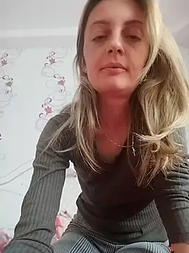 SophyGirl online show from 03/22/26, 12:40