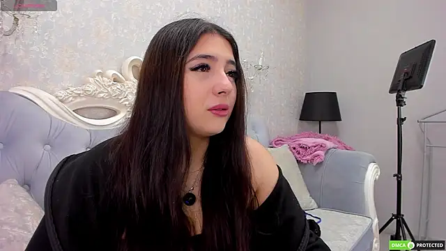 JennyFerguson online show from 11/03/25, 06:11