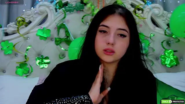 Snapshot of JennyFerguson chatting on 03/15/25, 12:58 JennyFerguson online show from 03/15/25, 12:58