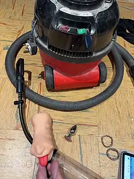 Snapshot of bi278boy chatting on 10/03/25, 12:39 bi278boy online show from 10/03/25, 12:39