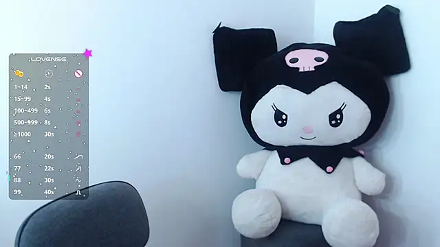 majabloom  online show from 10/29/25, 03:44