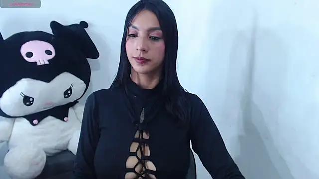 majabloom  online show from 06/11/26, 02:53