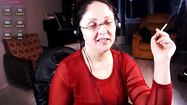 Imperatriza online show from 10/27/25, 06:14