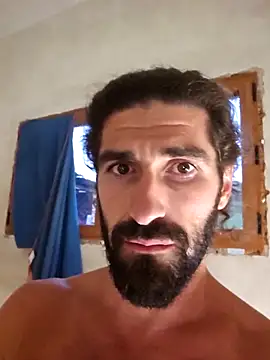 Snapshot of Mariusvidican chatting on 09/27/25, 04:24 Mariusvidican online show from 09/27/25, 04:24