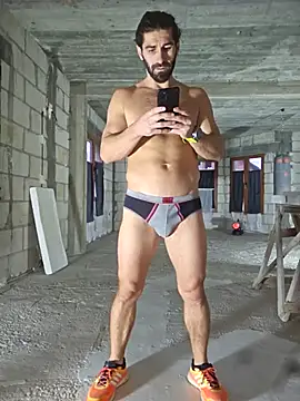 Snapshot of Mariusvidican chatting on 11/26/25, 12:16 Mariusvidican online show from 11/26/25, 12:16