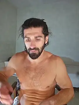 Snapshot of Mariusvidican chatting on 10/22/25, 06:18 Mariusvidican online show from 10/22/25, 06:18