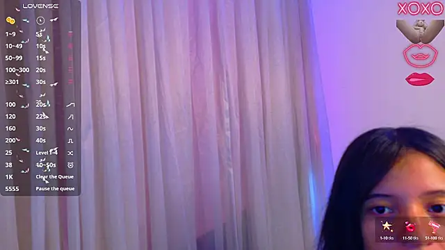 Snapshot of angelie_3 chatting on 10/06/25, 10:10 angelie 3 online show from 10/06/25, 10:10
