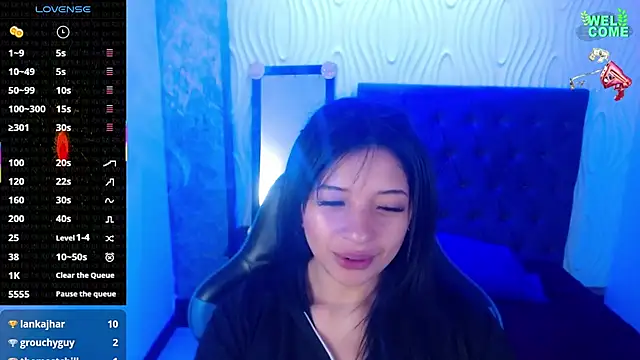 Snapshot of angelie_3 chatting on 03/19/25, 11:06 angelie 3 online show from 03/19/25, 11:06